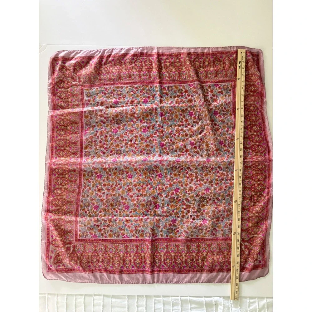Vintage 100% Pure Silk Scarf Made in India Pink Floral Paisley Hand Rolled 32x32